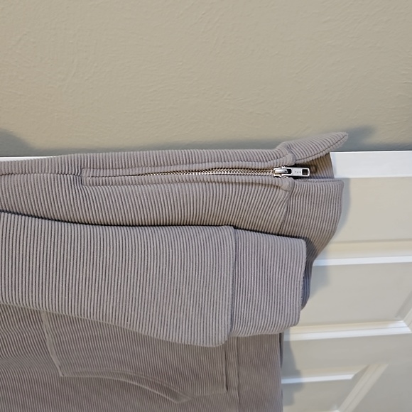 Peloton side zip sweatshirt - Picture 2 of 4